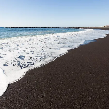 El Puertito Beach * פוארטיטו דה גימאר